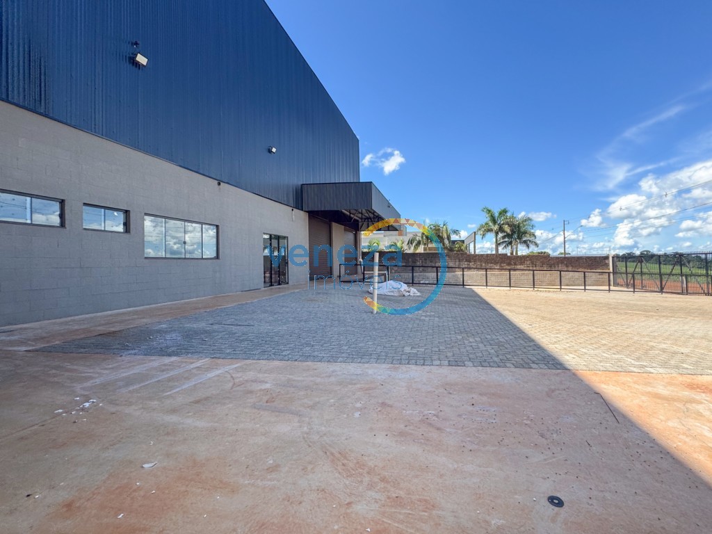 Barracão para locação no bairro Estancia Dlaville de Londrina com 1661.99m<sup>2</sup> útil