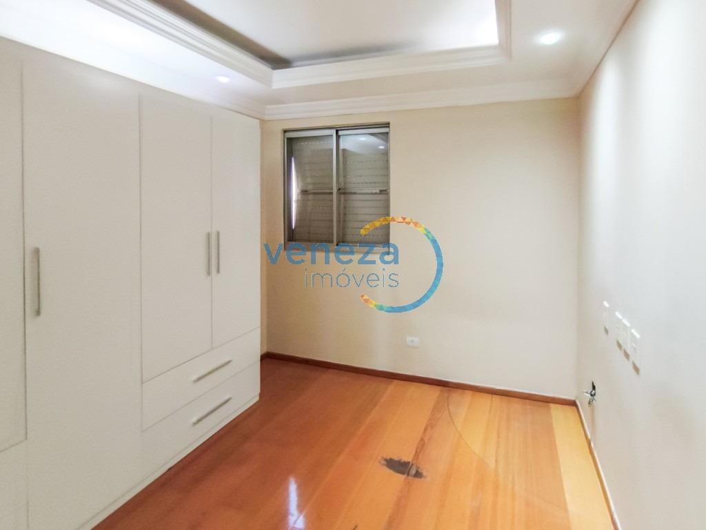 Apartamento à venda no bairro Centro de Londrina com 60m<sup>2</sup> útil, 2 quartos, 1 vaga de garagem