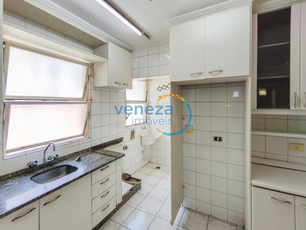 Apartamento à venda no bairro Centro de Londrina com 60m<sup>2</sup> útil, 2 quartos, 1 vaga de garagem