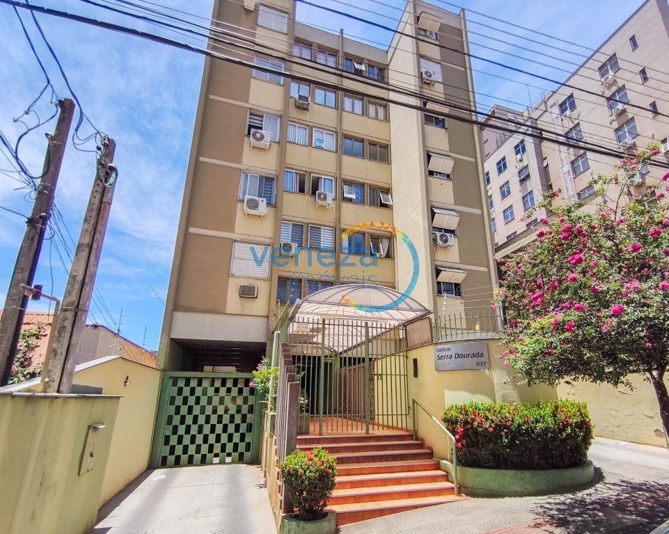Apartamento à venda no bairro Centro de Londrina com 60m<sup>2</sup> útil, 2 quartos, 1 vaga de garagem