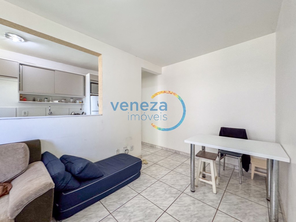 Apartamento à venda no bairro Hipica de Londrina com 45m<sup>2</sup> útil, 2 quartos, 1 vaga de garagem