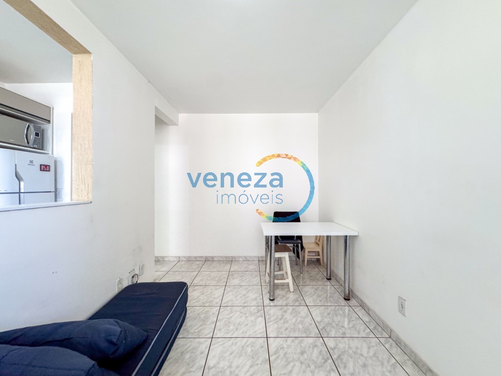 Apartamento à venda no bairro Hipica de Londrina com 45m<sup>2</sup> útil, 2 quartos, 1 vaga de garagem