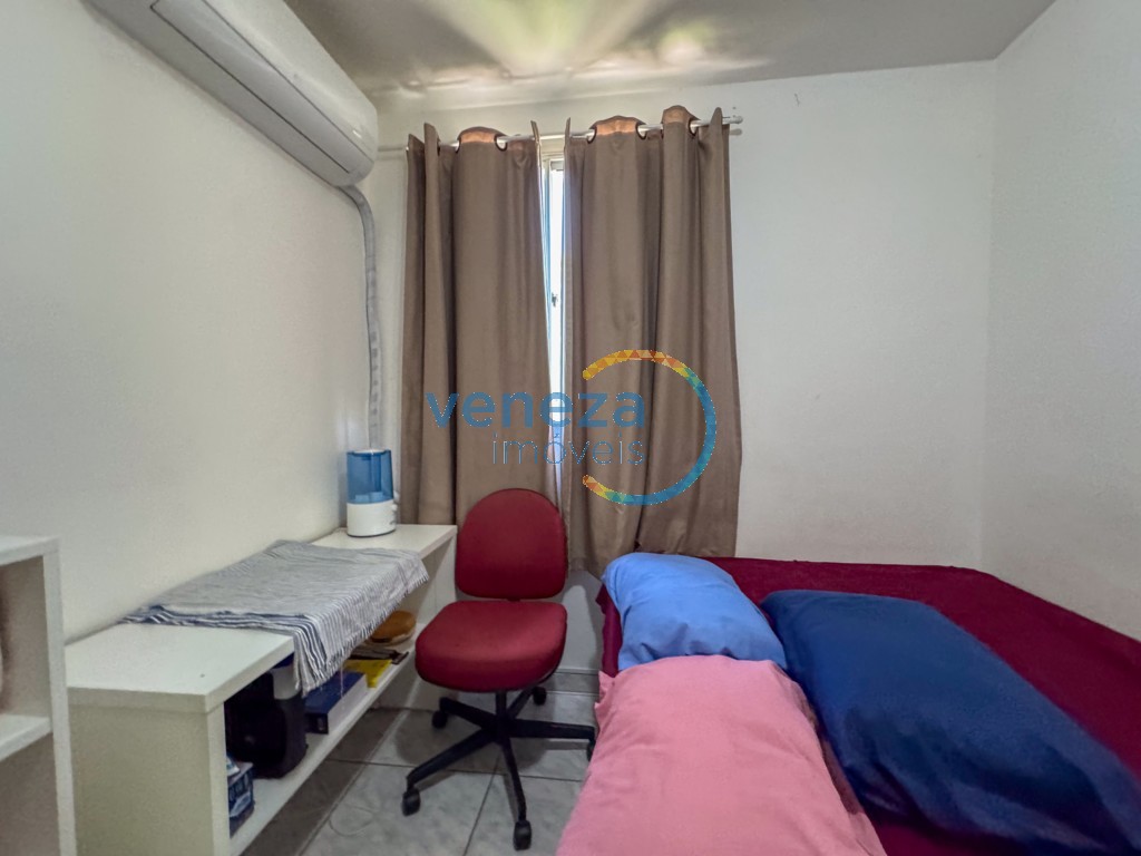 Apartamento à venda no bairro Hipica de Londrina com 45m<sup>2</sup> útil, 2 quartos, 1 vaga de garagem