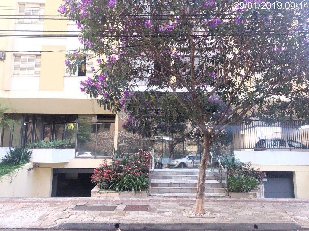 Apartamento para venda no Centro em Londrina com 125,31m² por R$ 370.000,00