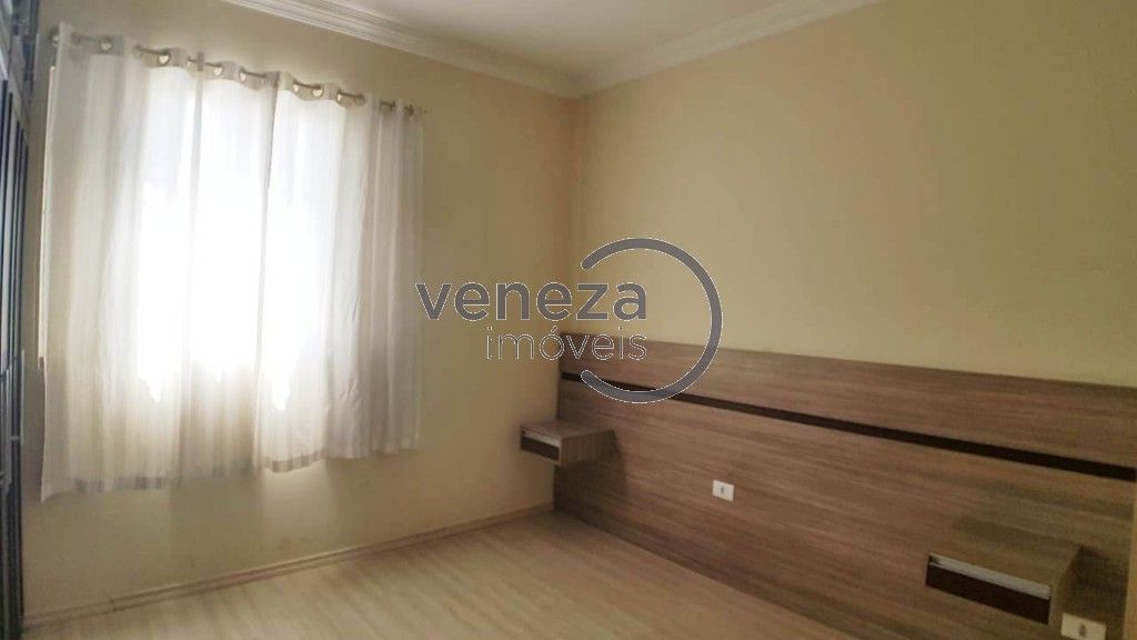 Apartamento à venda no bairro Centro de Londrina com 88m<sup>2</sup> útil, 3 quartos, 1 vaga de garagem