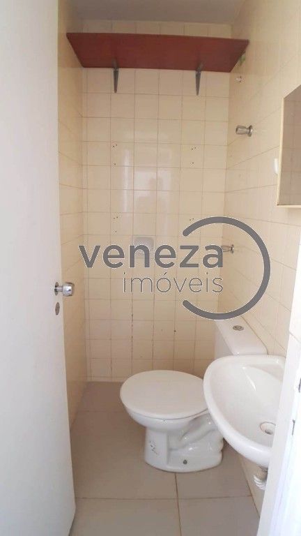 Apartamento à venda no bairro Centro de Londrina com 88m<sup>2</sup> útil, 3 quartos, 1 vaga de garagem