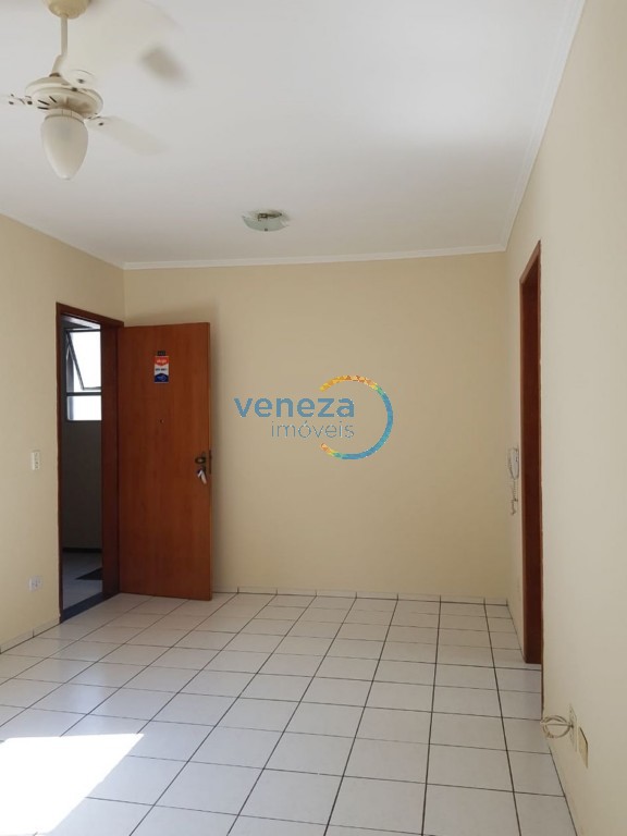 Apartamento para venda no Centro em Londrina com 90,86m² por R$ 250.000,00