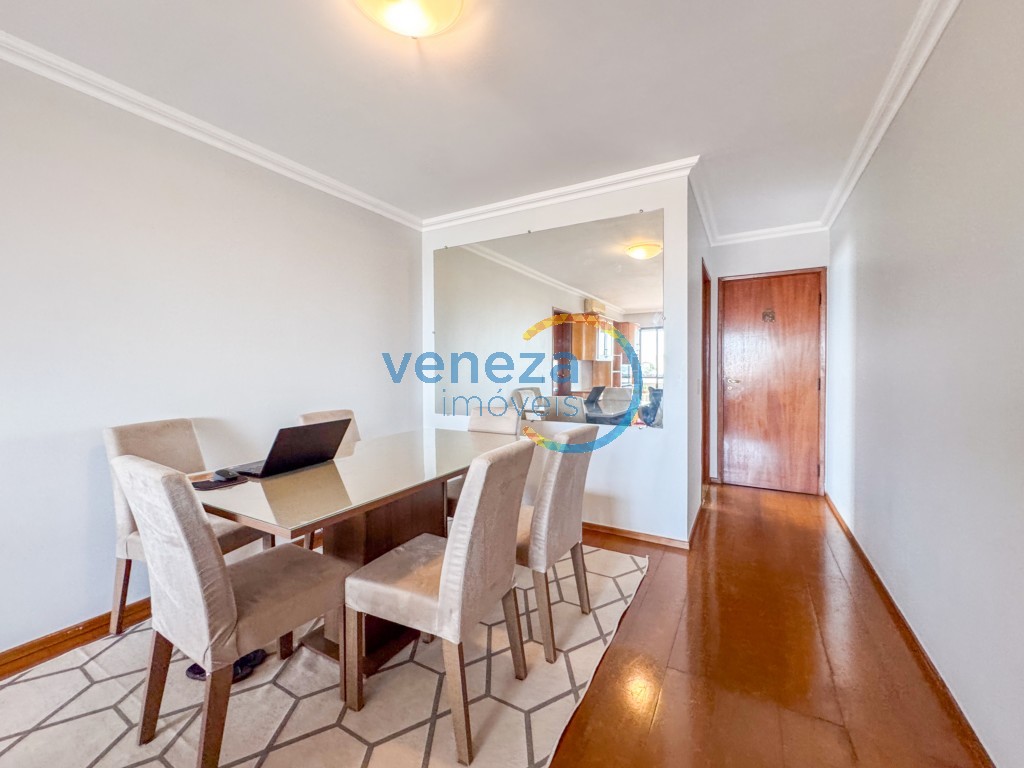 Apartamento à venda no bairro Agari de Londrina com 115m<sup>2</sup> útil, 2 quartos, 1 vaga de garagem