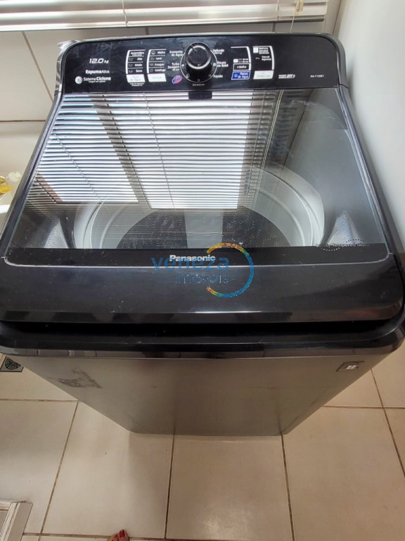 Apartamento para locação no bairro Centro de Londrina com 45.95m<sup>2</sup> útil, 1 quarto, 1 vaga de garagem