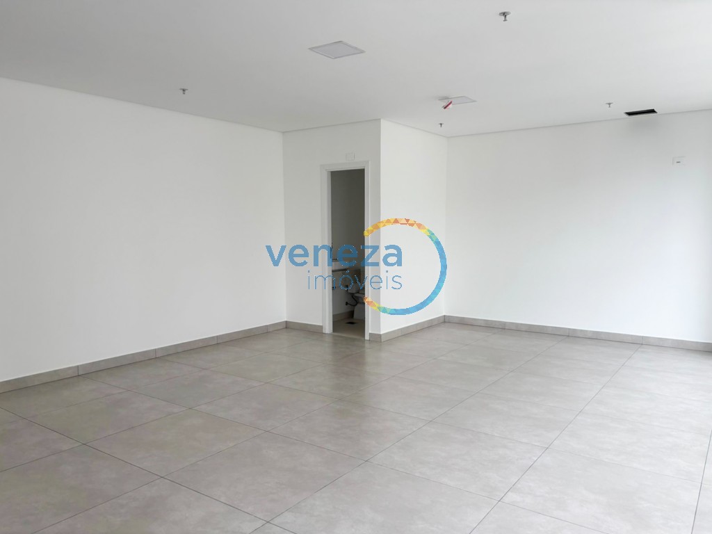 Sala para locação no bairro Gleba Palhano de Londrina com 70m<sup>2</sup> útil, 1 vaga de garagem