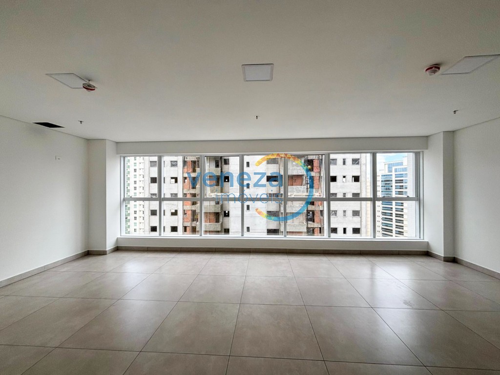 Sala para locação no bairro Gleba Palhano de Londrina com 70m<sup>2</sup> útil, 1 vaga de garagem