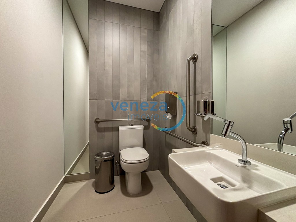 Sala para locação no bairro Gleba Palhano de Londrina com 70m<sup>2</sup> útil, 1 vaga de garagem