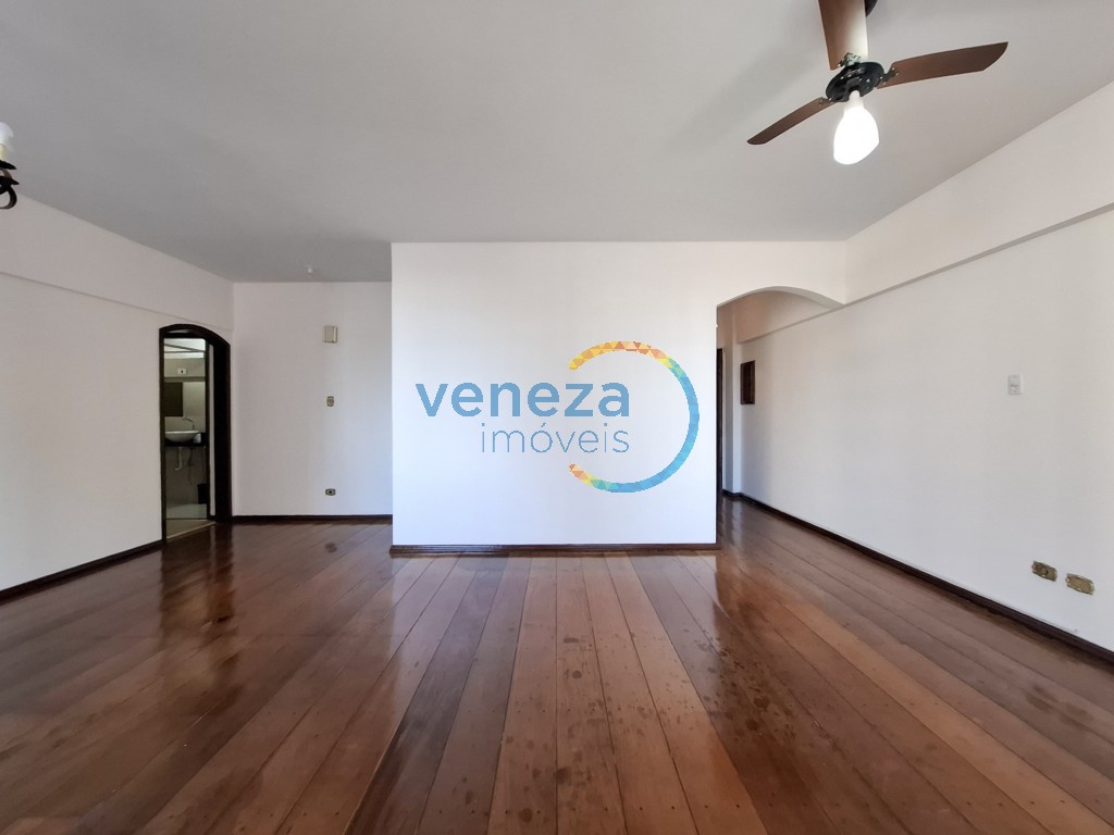 Apartamento para locação no bairro Centro de Londrina com 141.49m<sup>2</sup> útil, 3 quartos, 1 vaga de garagem