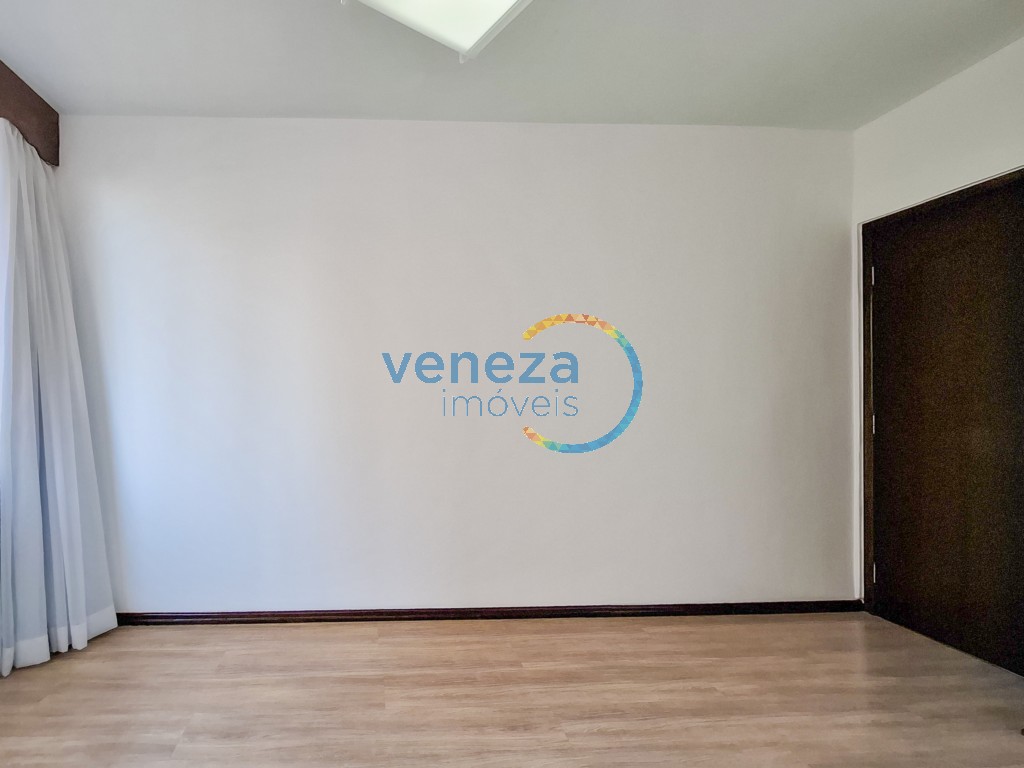 Apartamento para locação no bairro Centro de Londrina com 141.49m<sup>2</sup> útil, 3 quartos, 1 vaga de garagem