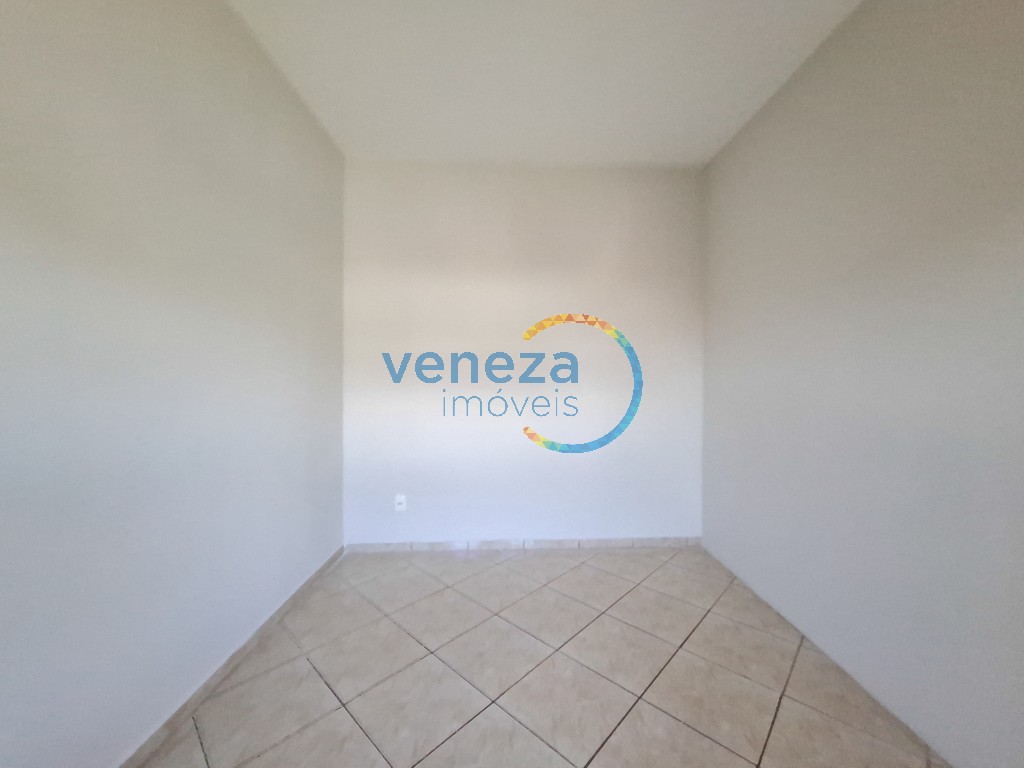 Casa Residencial à venda no bairro Londrilar de Londrina com 120m<sup>2</sup> útil, 3 quartos, 1 vaga de garagem