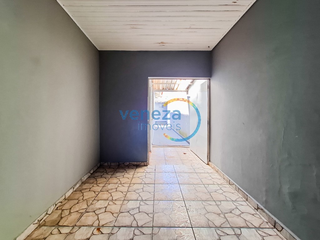 Casa Residencial à venda no bairro Londrilar de Londrina com 120m<sup>2</sup> útil, 3 quartos, 1 vaga de garagem