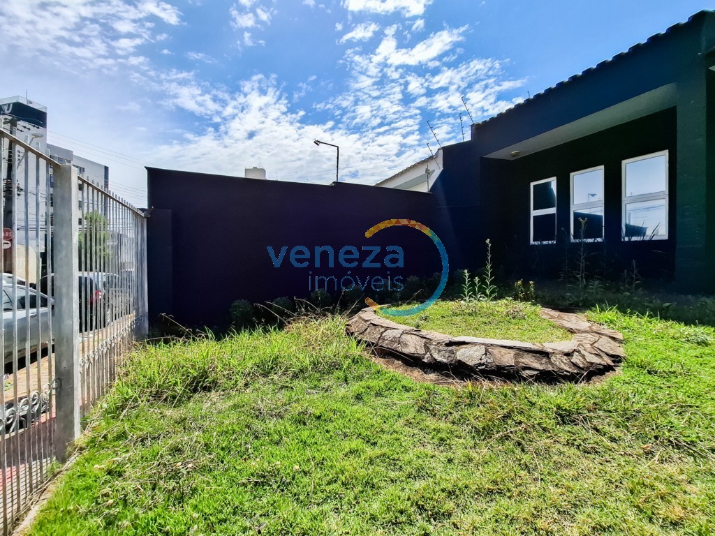 Casa Residencial à venda no bairro Londrilar de Londrina com 120m<sup>2</sup> útil, 3 quartos, 1 vaga de garagem