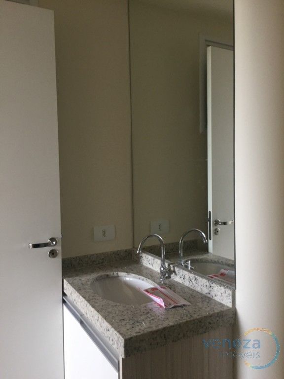 Apartamento à venda no bairro Gleba Palhano de Londrina com 78.21m<sup>2</sup> útil, 2 quartos, 2 vagas de garagem