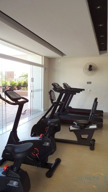 Apartamento à venda no bairro Gleba Palhano de Londrina com 78.21m<sup>2</sup> útil, 2 quartos, 2 vagas de garagem