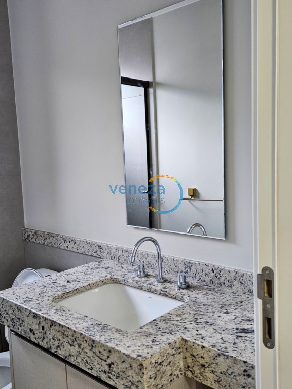 Apartamento para locação no bairro Gleba Palhano de Londrina com 62.56m<sup>2</sup> útil, 2 quartos, 1 vaga de garagem