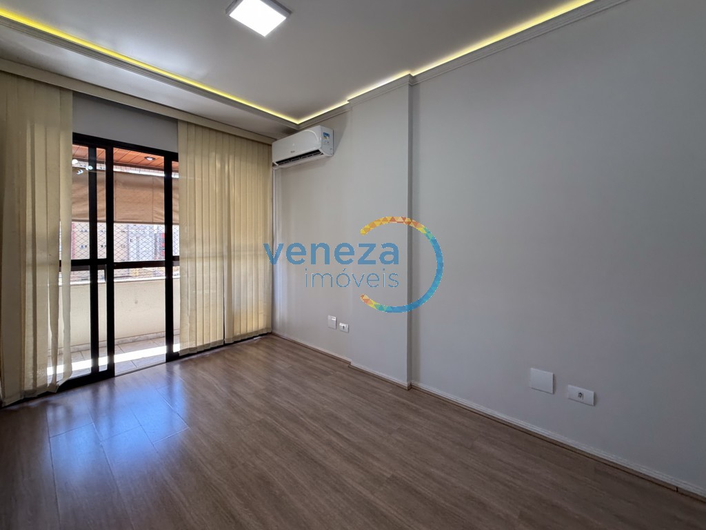 Apartamento à venda no bairro Centro de Londrina com 74.35m<sup>2</sup> útil, 2 quartos, 1 vaga de garagem