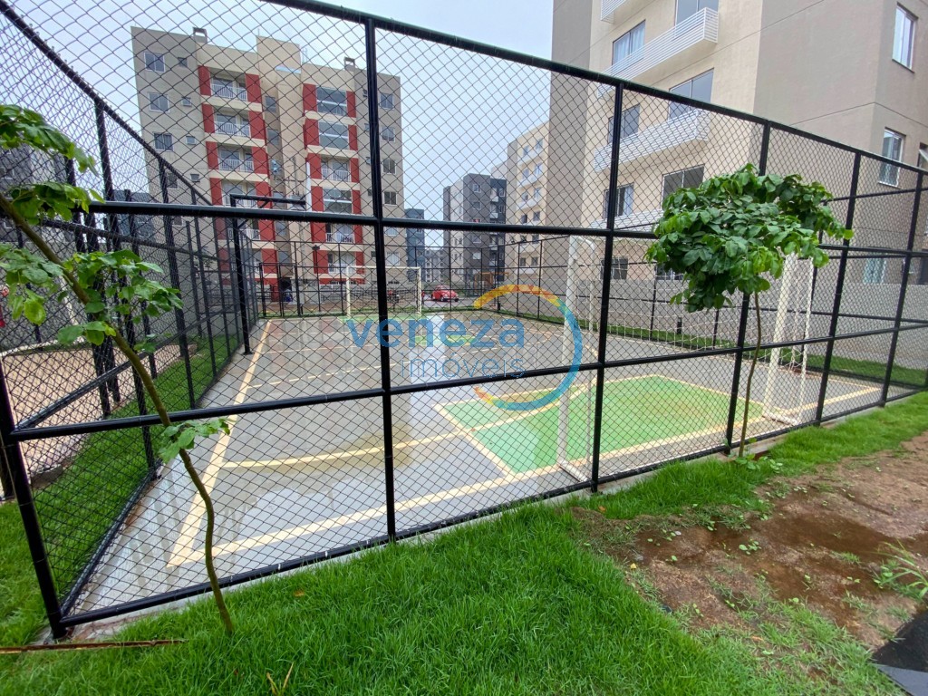 Apartamento à venda no bairro Maria Celina de Londrina com 45.3m<sup>2</sup> útil, 2 quartos, 1 vaga de garagem