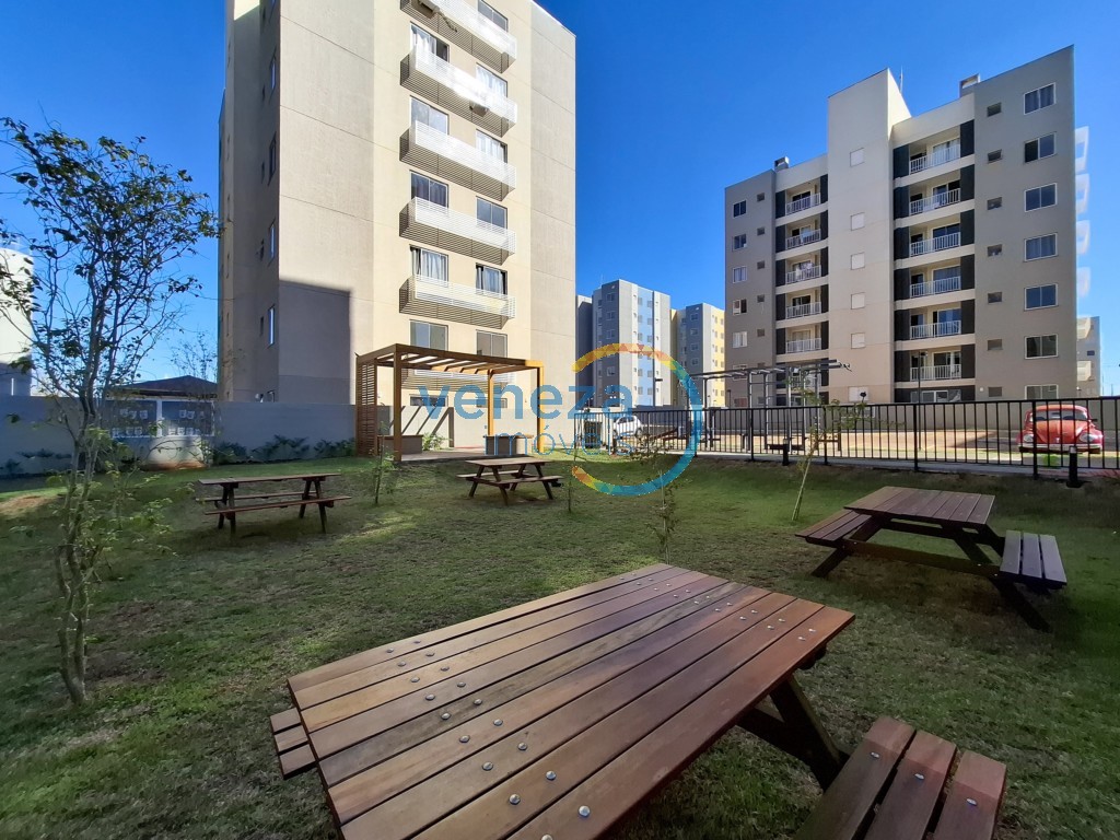 Apartamento à venda no bairro Maria Celina de Londrina com 45.3m<sup>2</sup> útil, 2 quartos, 1 vaga de garagem