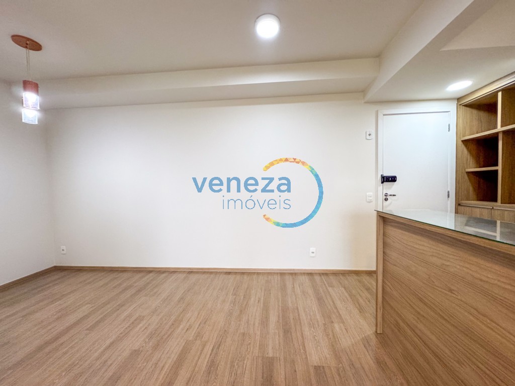 Apartamento para locação no bairro Gleba Palhano de Londrina com 78m<sup>2</sup> útil, 3 quartos, 2 vagas de garagem