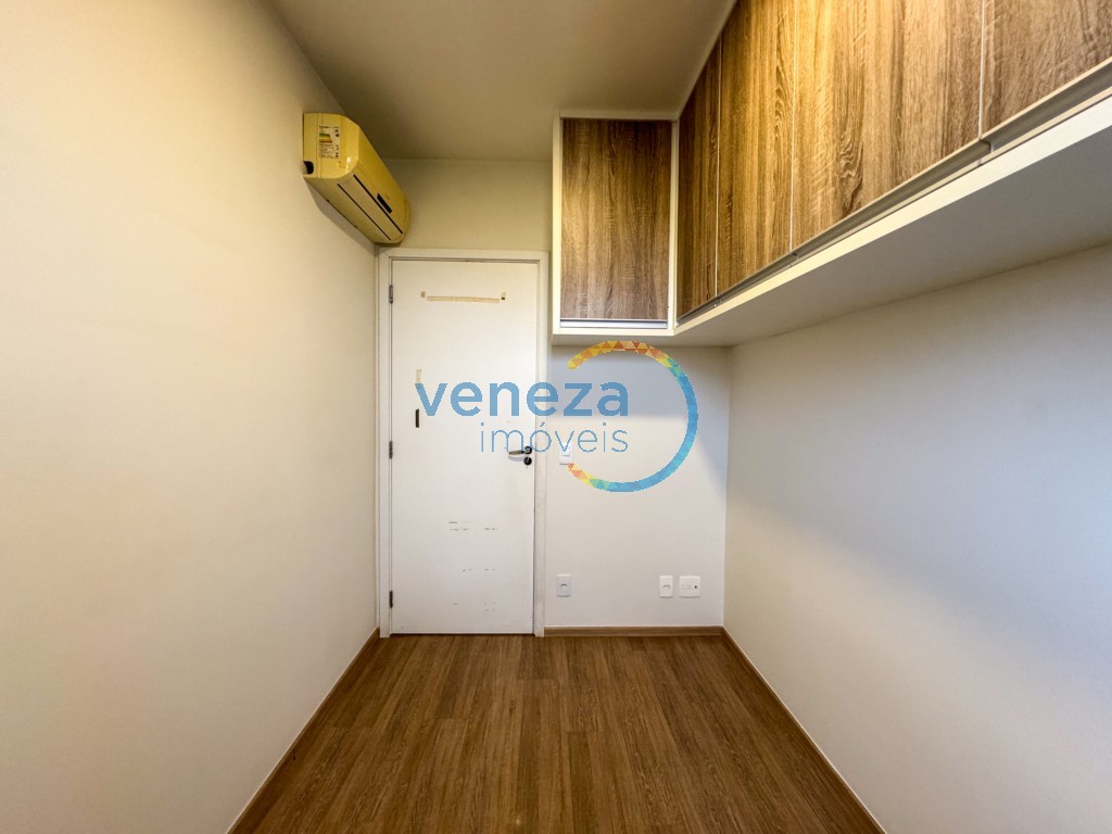 Apartamento para locação no bairro Gleba Palhano de Londrina com 78m<sup>2</sup> útil, 3 quartos, 2 vagas de garagem