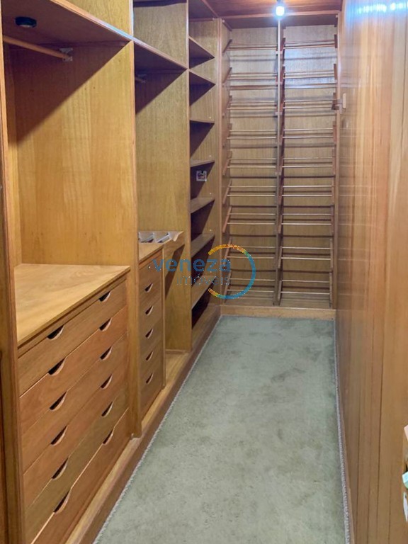 Casa Residencial para venda no bairro Quebec de Londrina - Foto 10