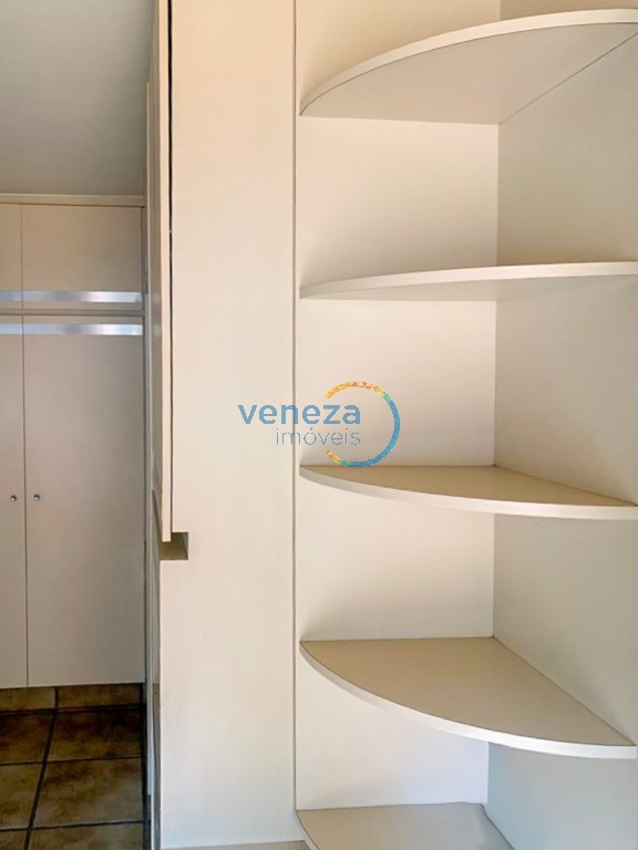 Casa Residencial para venda no bairro Quebec de Londrina - Foto 15