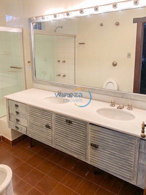 Casa Residencial para venda no bairro Quebec de Londrina - Foto 18