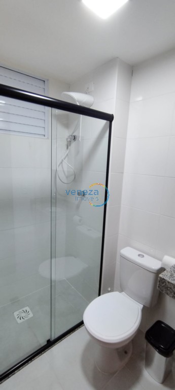Apartamento para locação no bairro Gleba Palhano de Londrina com 47m<sup>2</sup> útil, 2 quartos, 1 vaga de garagem