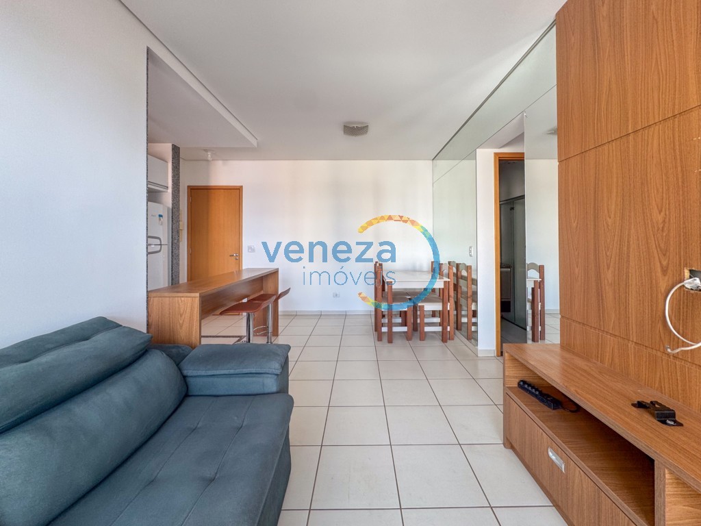 Apartamento para locacao no Centro em Londrina com 100,87m² por R$ 2.400,00