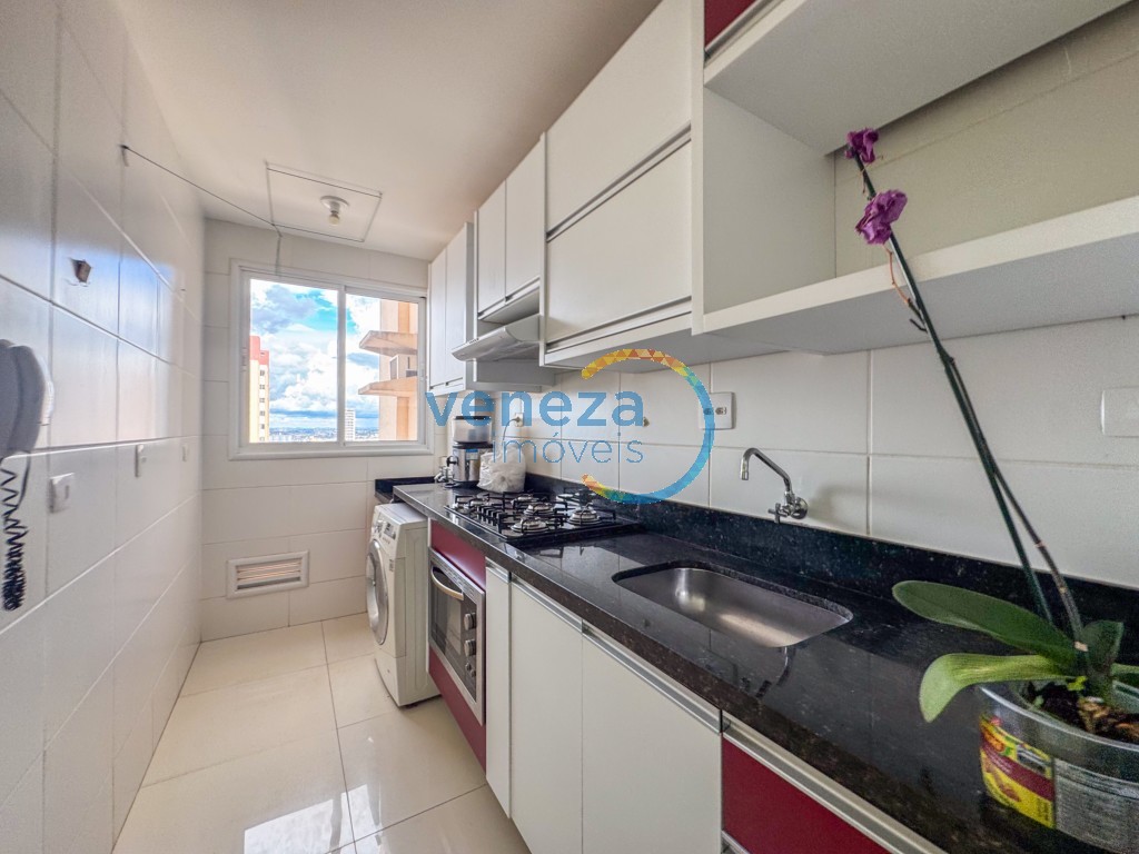 Apartamento para locação no bairro Centro de Londrina com 56.94m<sup>2</sup> útil, 2 quartos, 1 vaga de garagem