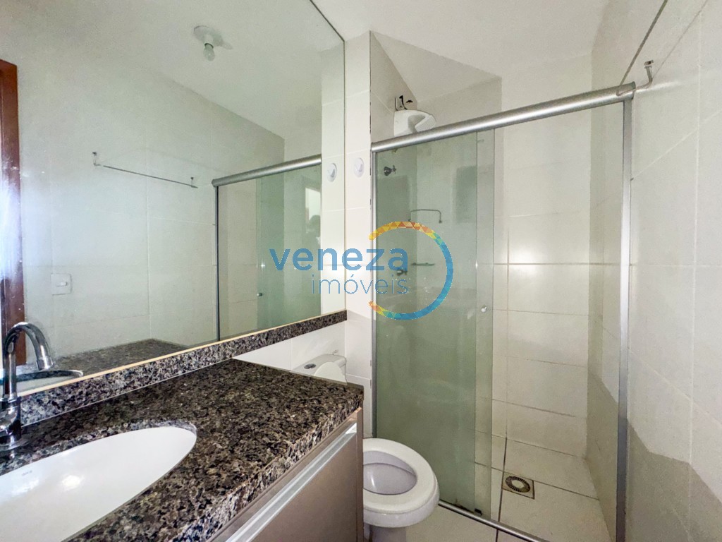 Apartamento para locação no bairro Centro de Londrina com 56.94m<sup>2</sup> útil, 2 quartos, 1 vaga de garagem