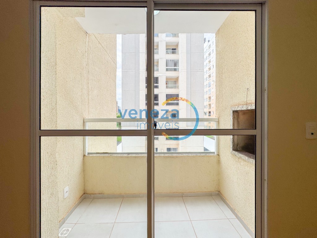 Apartamento para locação no bairro Gleba Palhano de Londrina com 46m<sup>2</sup> útil, 2 quartos, 1 vaga de garagem
