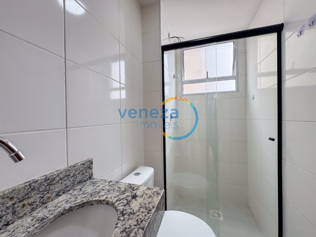 Apartamento para locação no bairro Gleba Palhano de Londrina com 46m<sup>2</sup> útil, 2 quartos, 1 vaga de garagem