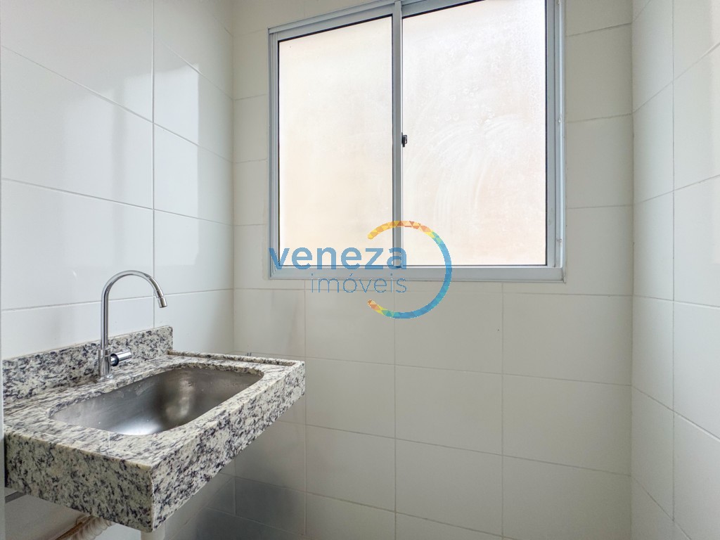 Apartamento para locação no bairro Gleba Palhano de Londrina com 46m<sup>2</sup> útil, 2 quartos, 1 vaga de garagem