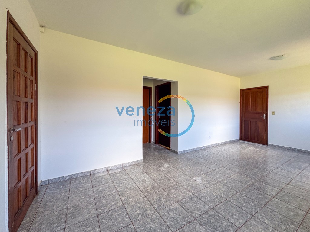 Casa Residencial para locação no bairro Antares de Londrina - Foto 7