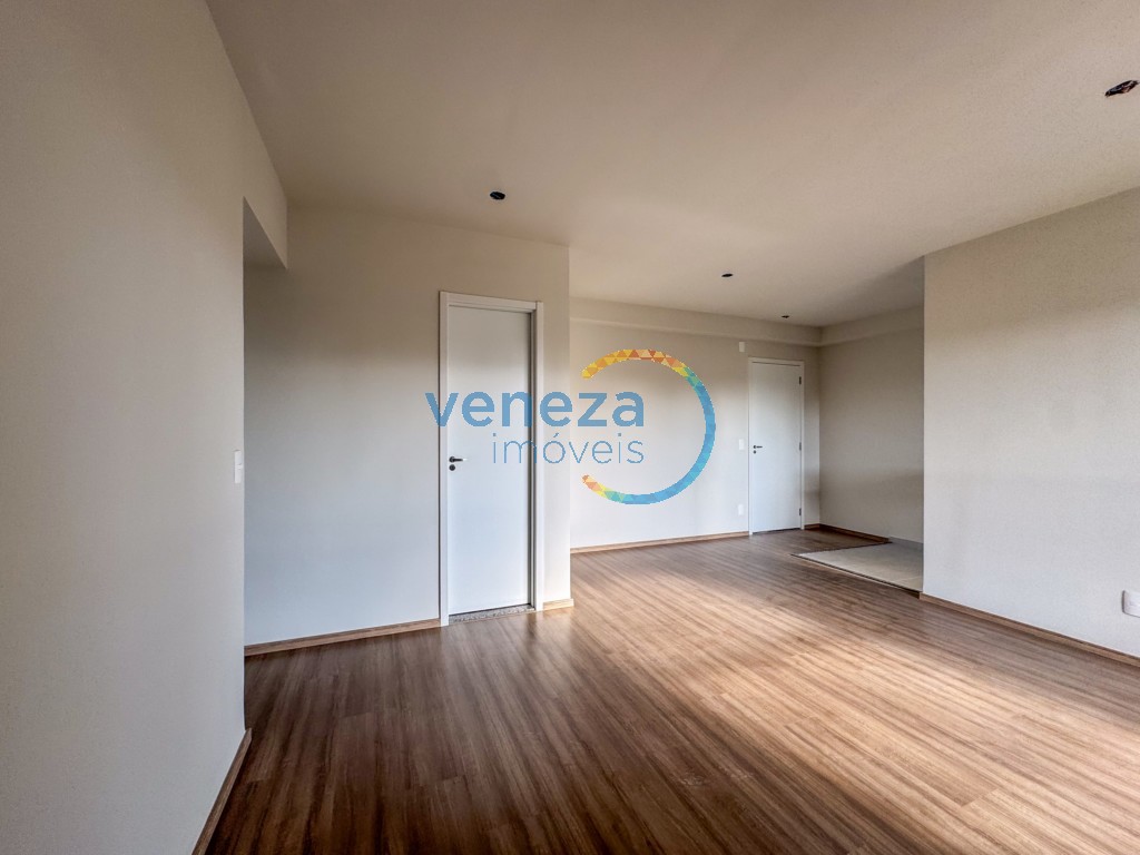 Apartamento para venda no Aurora em Londrina com 106,25m² por R$ 650.000,00  - Foto 2