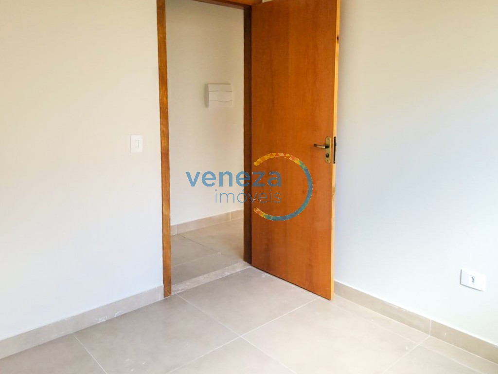 Casa Residencial para venda no bairro Columbia de Londrina - Foto 6