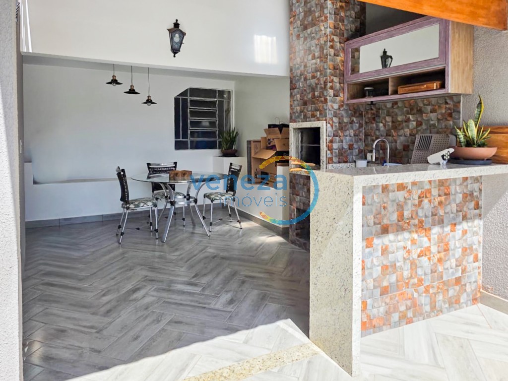 Casa Residencial para venda no bairro Andrade de Londrina - Foto 6