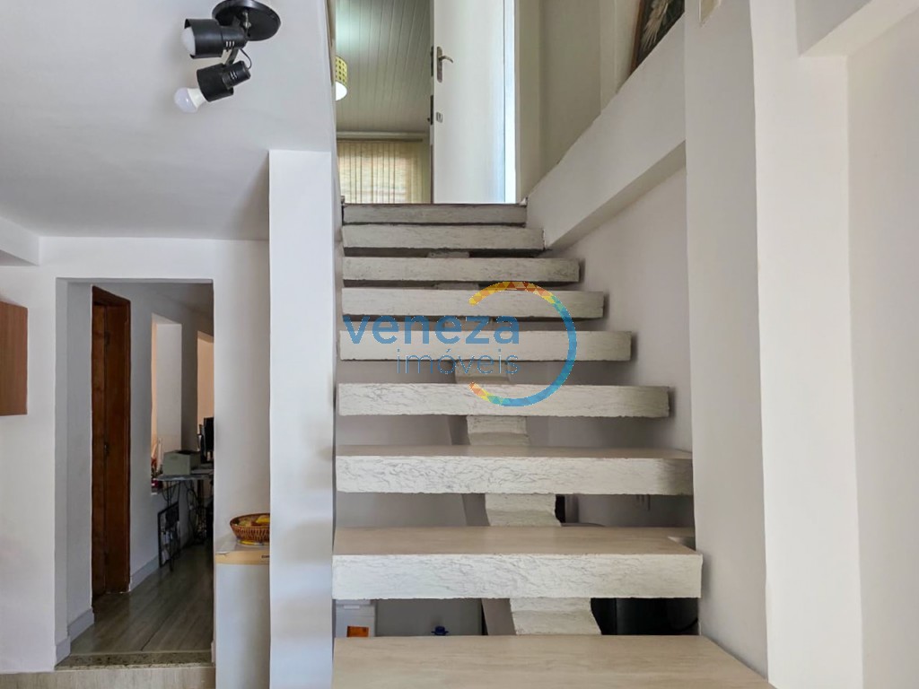 Casa Residencial para venda no bairro Andrade de Londrina - Foto 8