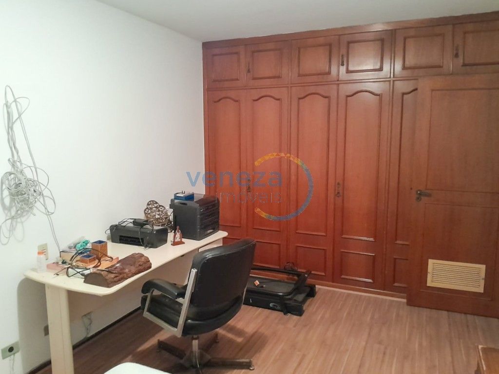 Apartamento para locação no bairro Centro de Londrina com 467.09m<sup>2</sup> útil, 5 quartos, 2 vagas de garagem - Foto 19
