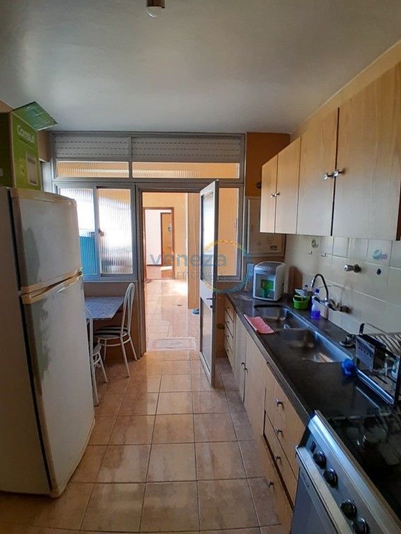 Apartamento para locação no bairro Centro de Londrina com 467.09m<sup>2</sup> útil, 5 quartos, 2 vagas de garagem - Foto 25