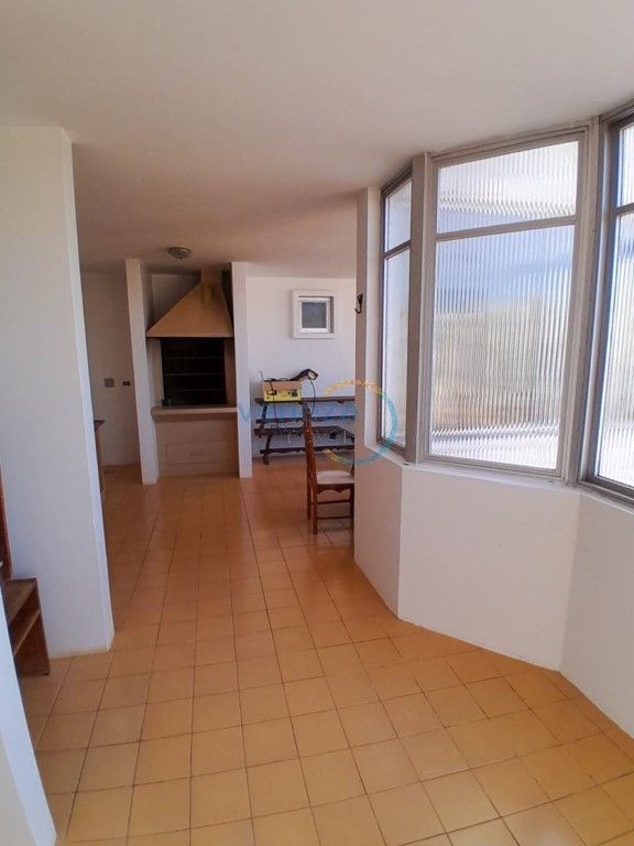 Apartamento para locação no bairro Centro de Londrina com 467.09m<sup>2</sup> útil, 5 quartos, 2 vagas de garagem - Foto 27