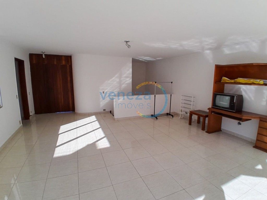 Apartamento para locação no bairro Centro de Londrina com 467.09m<sup>2</sup> útil, 5 quartos, 2 vagas de garagem - Foto 30