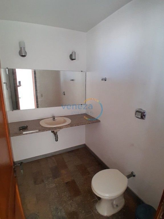 Apartamento para locação no bairro Centro de Londrina com 467.09m<sup>2</sup> útil, 5 quartos, 2 vagas de garagem - Foto 31