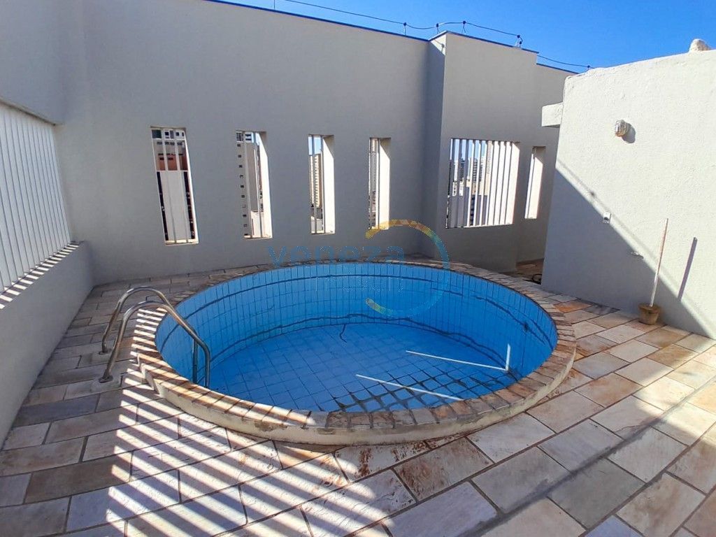 Apartamento para locação no bairro Centro de Londrina com 467.09m<sup>2</sup> útil, 5 quartos, 2 vagas de garagem - Foto 36